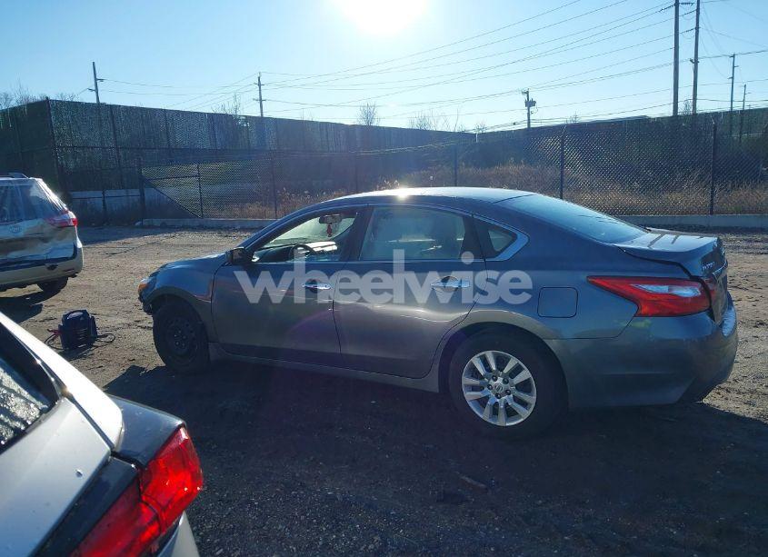 Photo 14 of 2017 Nissan Altima 2.5 S (VIN 1N4AL3AP6HC255857)