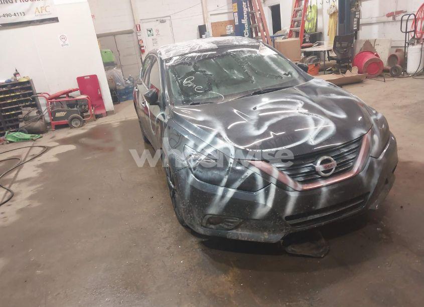 2017 Nissan Altima 2.5 SL (VIN 1N4AL3AP6HC266910) main photo