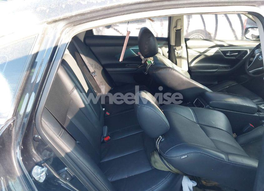 Photo 8 of 2017 Nissan Altima 2.5 SL (VIN 1N4AL3AP6HC266910)