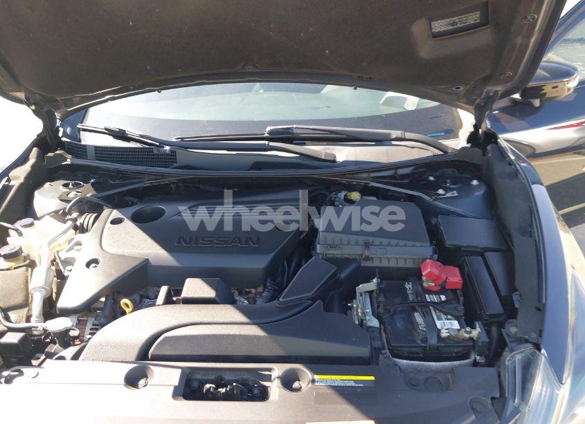 Photo 10 of 2017 Nissan Altima 2.5 SL (VIN 1N4AL3AP6HC268544)