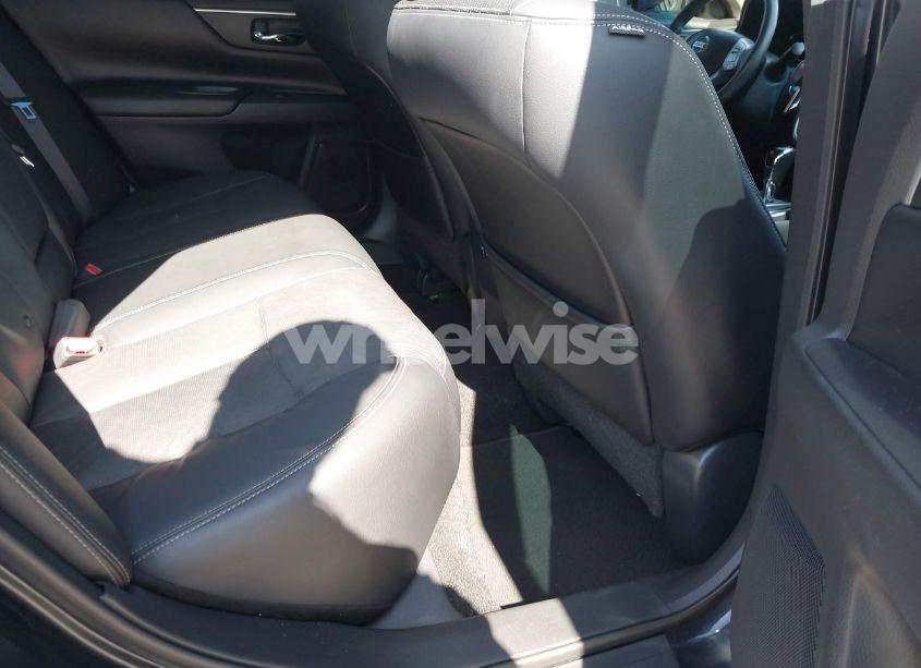 Photo 8 of 2017 Nissan Altima 2.5 SL (VIN 1N4AL3AP6HC268544)