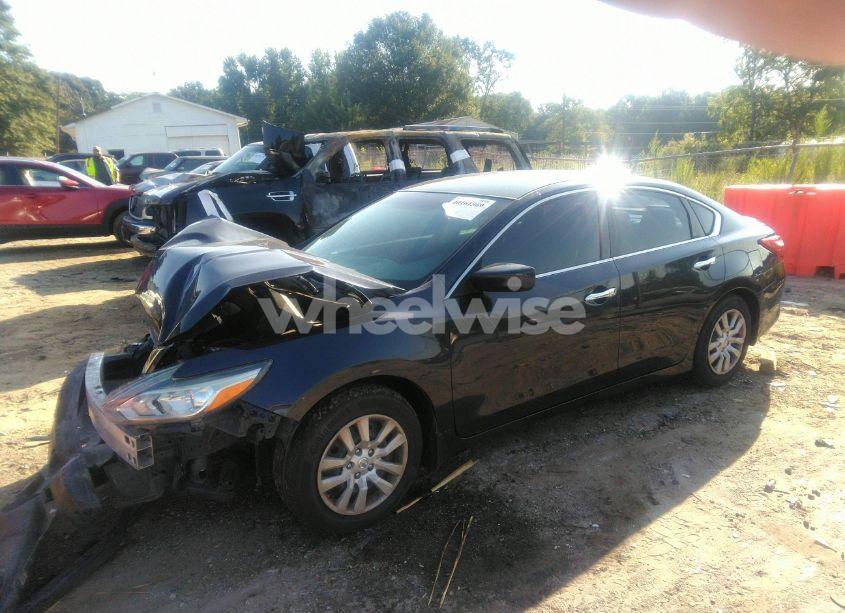 Photo 2 of 2017 Nissan Altima 2.5 S (VIN 1N4AL3AP6HC269631)