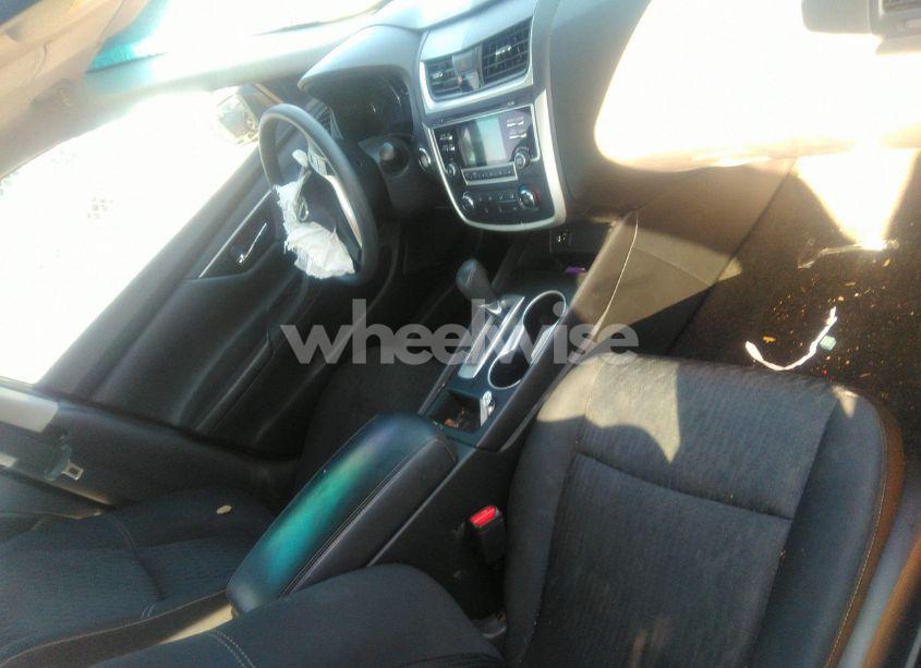 Photo 5 of 2017 Nissan Altima 2.5 S (VIN 1N4AL3AP6HC269631)