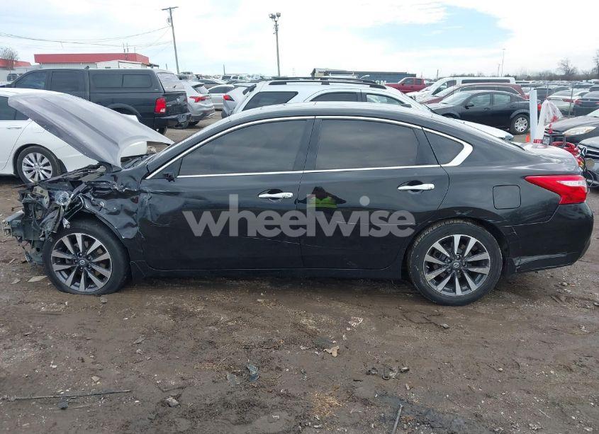 Photo 14 of 2017 Nissan Altima 2.5 SV (VIN 1N4AL3AP6HC272500)