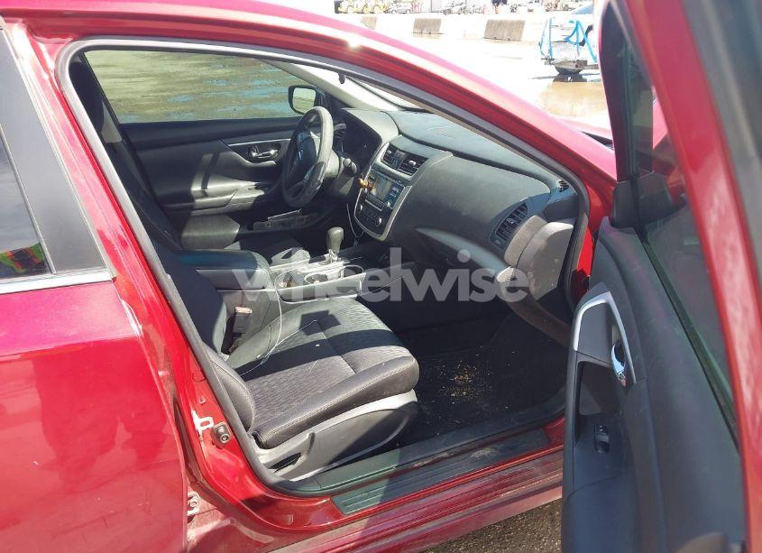 Photo 5 of 2017 Nissan Altima 2.5 S (VIN 1N4AL3AP6HC275946)