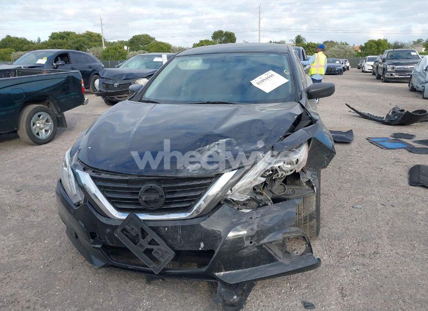 Photo 6 of 2017 Nissan Altima 2.5 S (VIN 1N4AL3AP6HC278524)