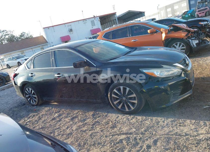 Photo 14 of 2017 Nissan Altima 2.5 SV (VIN 1N4AL3AP6HC280175)