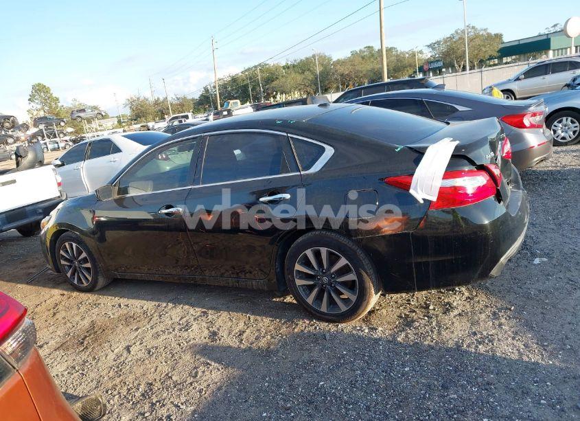 Photo 15 of 2017 Nissan Altima 2.5 SV (VIN 1N4AL3AP6HC280175)