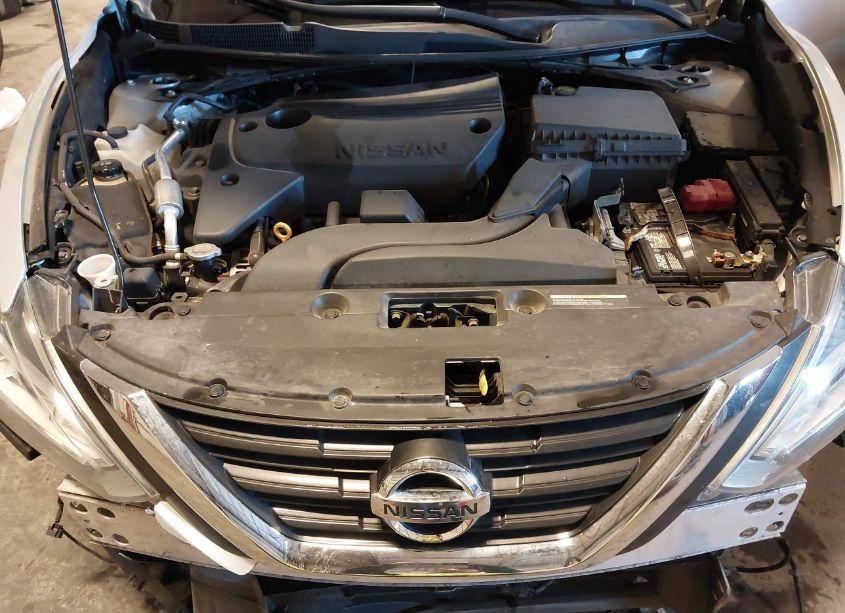 Photo 10 of 2017 Nissan Altima 2.5 SL (VIN 1N4AL3AP6HC288471)