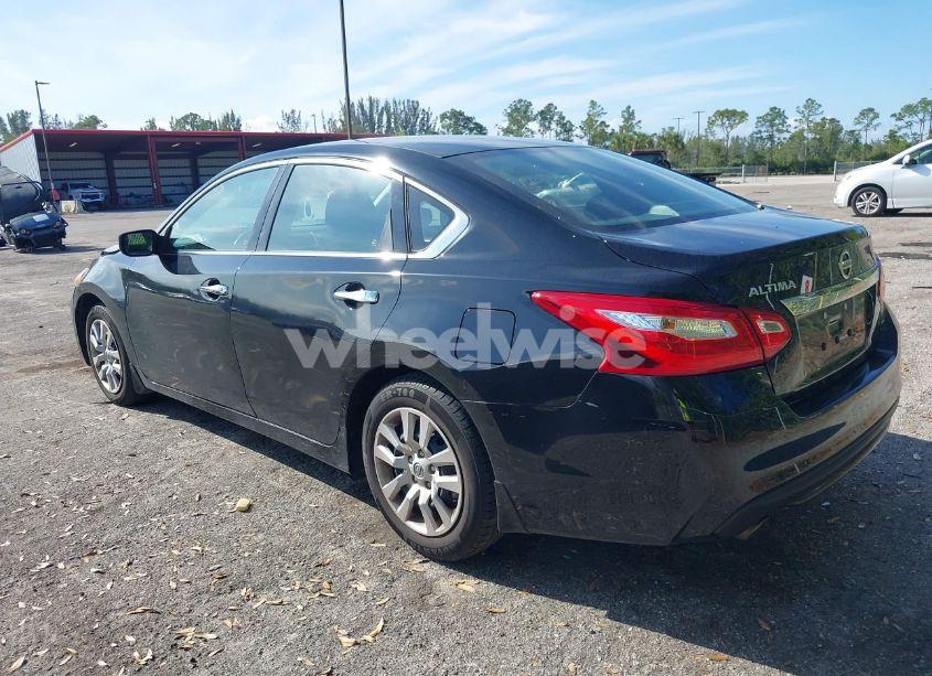 Photo 3 of 2017 Nissan Altima 2.5 S (VIN 1N4AL3AP6HC298773)