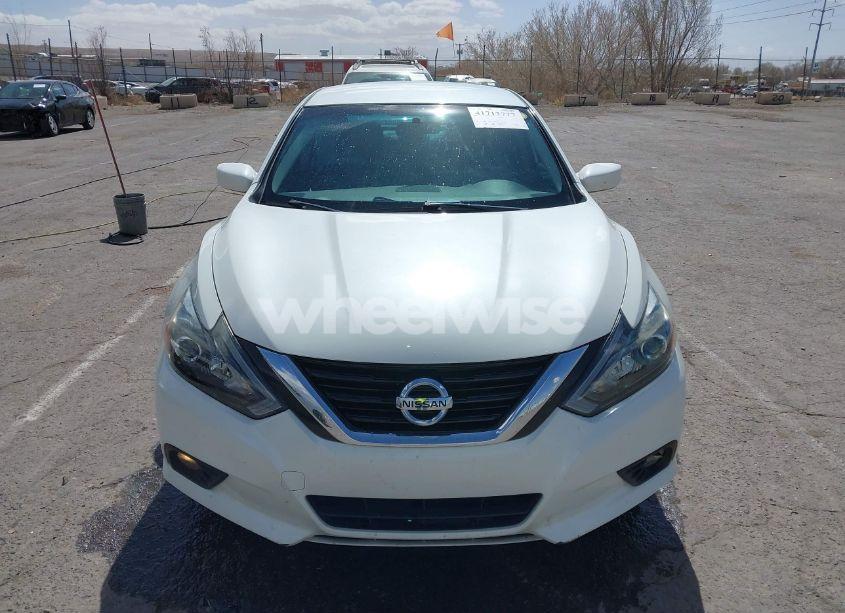 Photo 12 of 2017 Nissan Altima 2.5 SR (VIN 1N4AL3AP6HC477203)