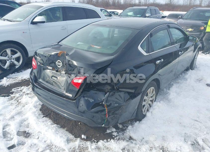 Photo 4 of 2017 Nissan Altima 2.5 S (VIN 1N4AL3AP6HC485933)