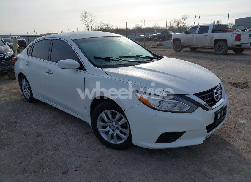 2017 Nissan Altima 2.5 S (VIN 1N4AL3AP6HC487553) main photo