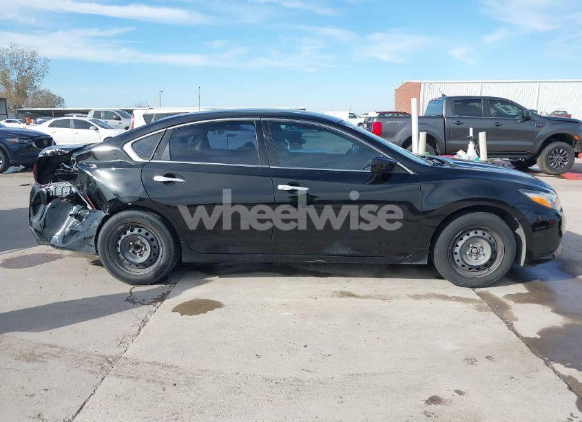 Photo 13 of 2017 Nissan Altima 2.5 S (VIN 1N4AL3AP6HC495667)