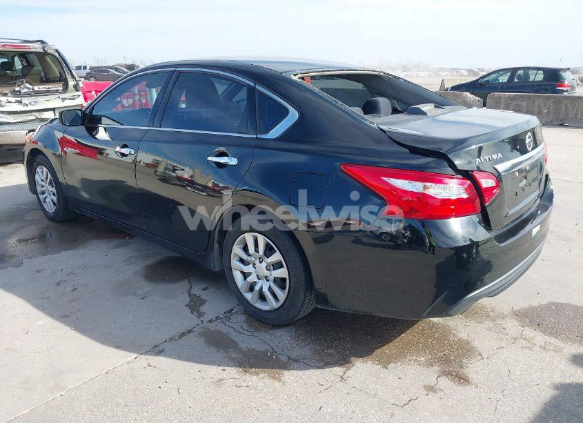 Photo 3 of 2017 Nissan Altima 2.5 S (VIN 1N4AL3AP6HC495667)