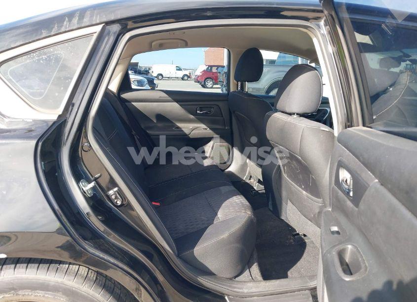 Photo 8 of 2017 Nissan Altima 2.5 S (VIN 1N4AL3AP6HC495667)