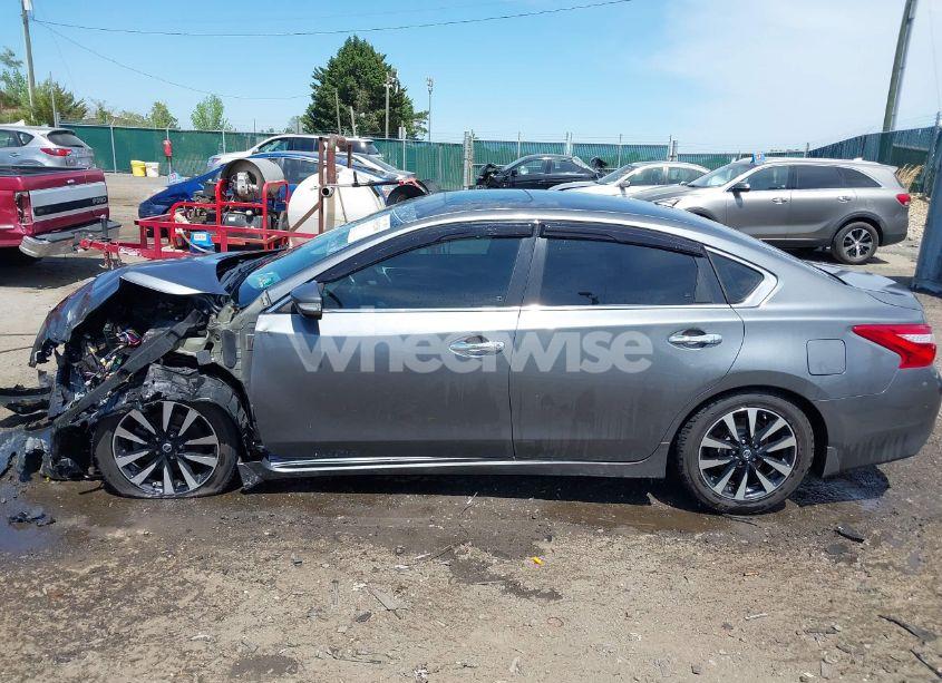 Photo 13 of 2017 Nissan Altima 2.5 SL (VIN 1N4AL3AP6HC498990)