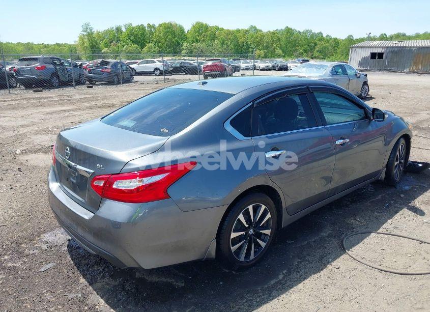 Photo 4 of 2017 Nissan Altima 2.5 SL (VIN 1N4AL3AP6HC498990)