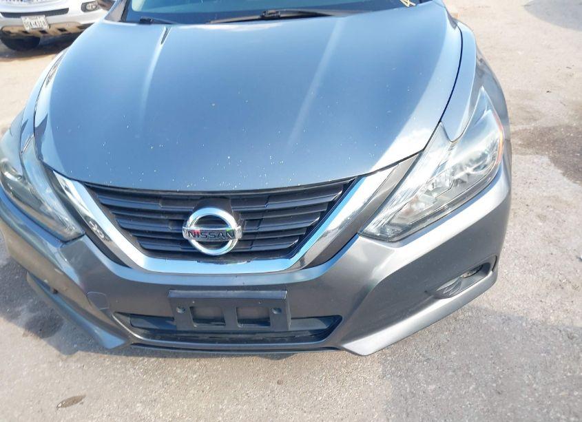 Photo 6 of 2017 Nissan Altima 2.5 SR (VIN 1N4AL3AP6HN308500)