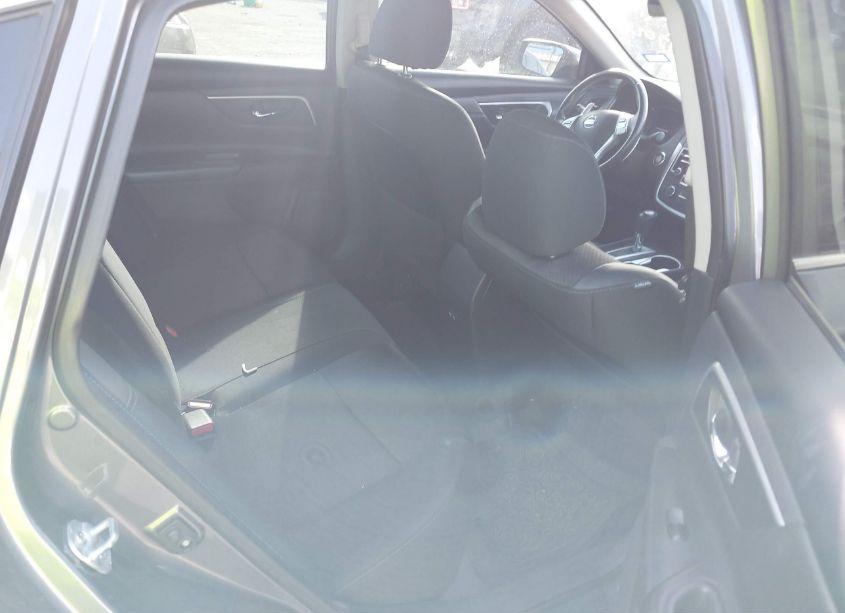 Photo 8 of 2017 Nissan Altima 2.5 SR (VIN 1N4AL3AP6HN308500)