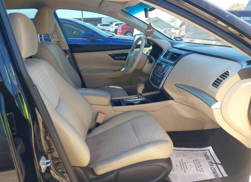 Photo 5 of 2017 Nissan Altima 2.5 S (VIN 1N4AL3AP6HN308819)