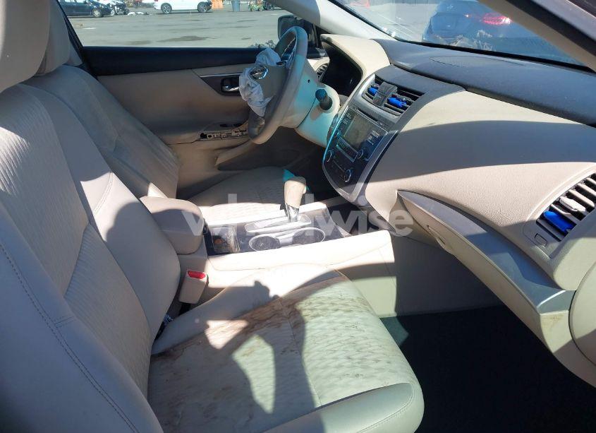 Photo 5 of 2017 Nissan Altima 2.5 S (VIN 1N4AL3AP6HN310893)