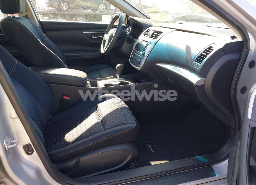Photo 5 of 2017 Nissan Altima 2.5 S (VIN 1N4AL3AP6HN323918)