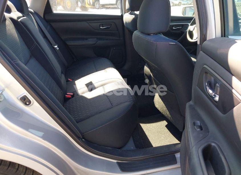 Photo 8 of 2017 Nissan Altima 2.5 S (VIN 1N4AL3AP6HN323918)