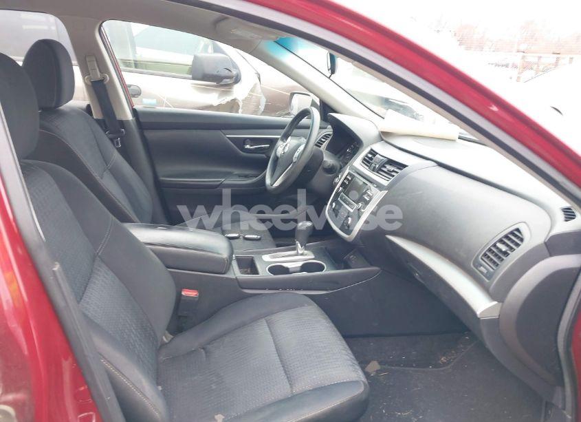 Photo 5 of 2017 Nissan Altima 2.5 S (VIN 1N4AL3AP6HN327192)