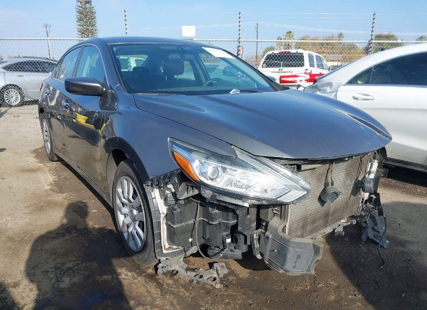 2017 Nissan Altima 2.5 S (VIN 1N4AL3AP6HN336572) main photo