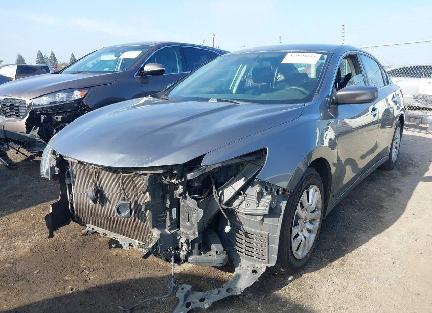 Photo 2 of 2017 Nissan Altima 2.5 S (VIN 1N4AL3AP6HN336572)