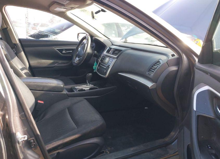 Photo 5 of 2017 Nissan Altima 2.5 S (VIN 1N4AL3AP6HN336572)
