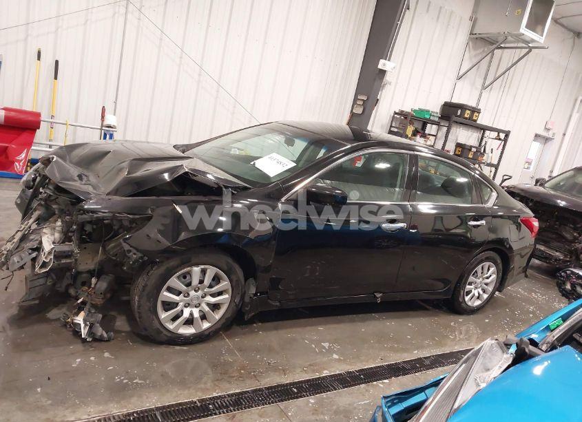 Photo 15 of 2017 Nissan Altima 2.5 S (VIN 1N4AL3AP6HN342968)