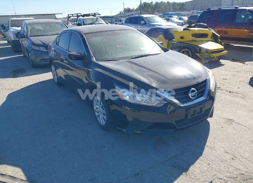 2017 Nissan Altima 2.5 S (VIN 1N4AL3AP6HN346180) main photo