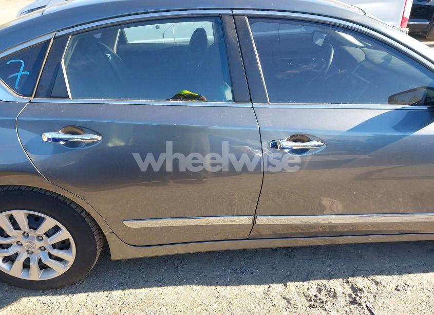 Photo 13 of 2017 Nissan Altima 2.5 S (VIN 1N4AL3AP6HN347376)