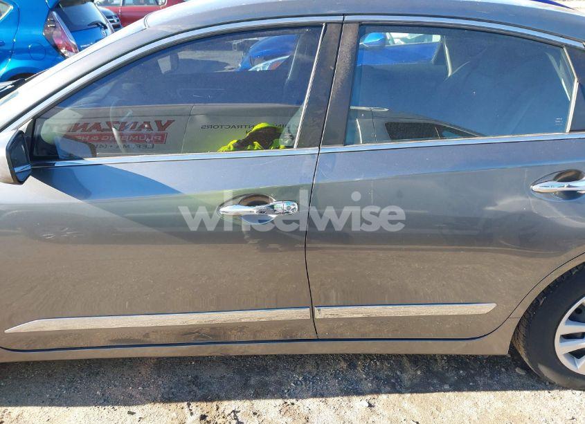 Photo 14 of 2017 Nissan Altima 2.5 S (VIN 1N4AL3AP6HN347376)