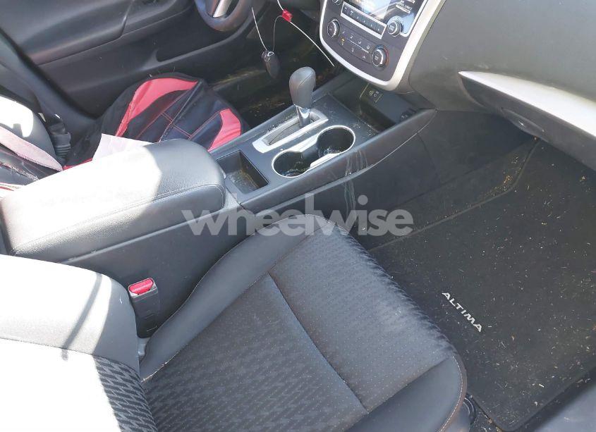 Photo 5 of 2017 Nissan Altima 2.5 S (VIN 1N4AL3AP6HN347376)