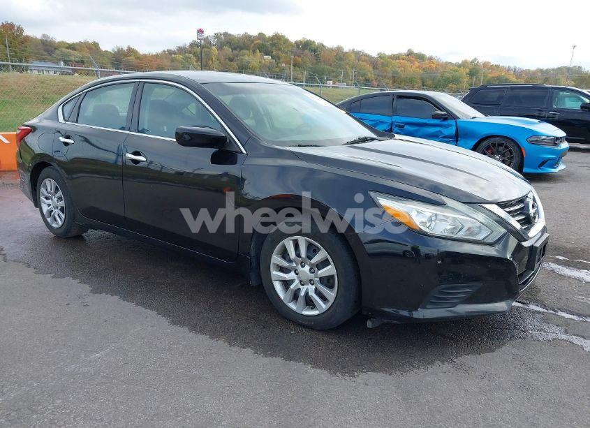 2017 Nissan Altima 2.5 S (VIN 1N4AL3AP6HN348219) main photo