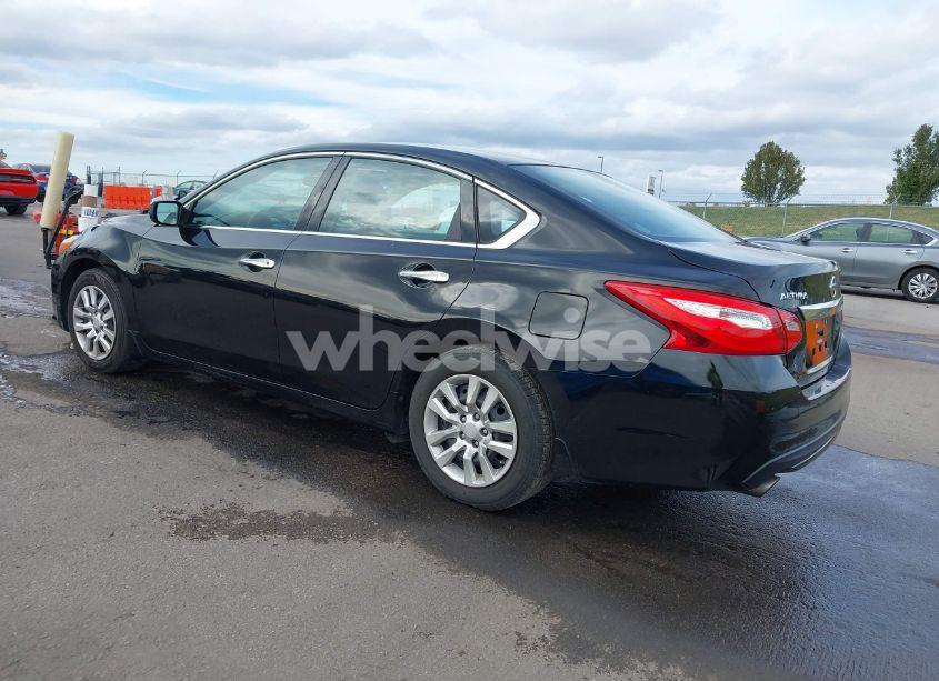 Photo 3 of 2017 Nissan Altima 2.5 S (VIN 1N4AL3AP6HN348219)