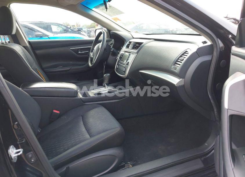 Photo 5 of 2017 Nissan Altima 2.5 S (VIN 1N4AL3AP6HN348219)