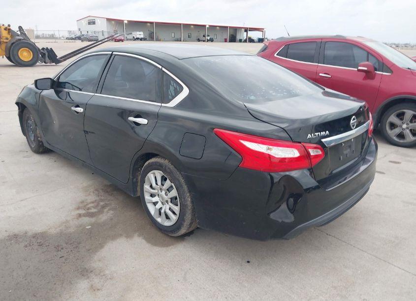 Photo 3 of 2017 Nissan Altima 2.5 S (VIN 1N4AL3AP6HN349600)