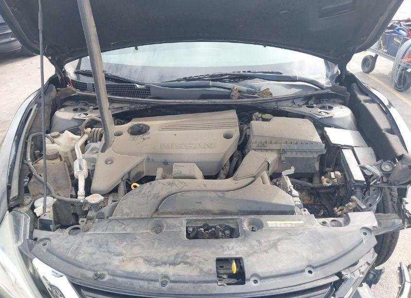 Photo 10 of 2017 Nissan Altima 2.5 S (VIN 1N4AL3AP6HN357597)