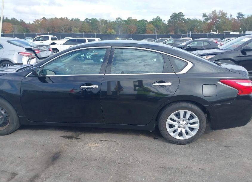 Photo 14 of 2017 Nissan Altima 2.5 S (VIN 1N4AL3AP6HN357597)