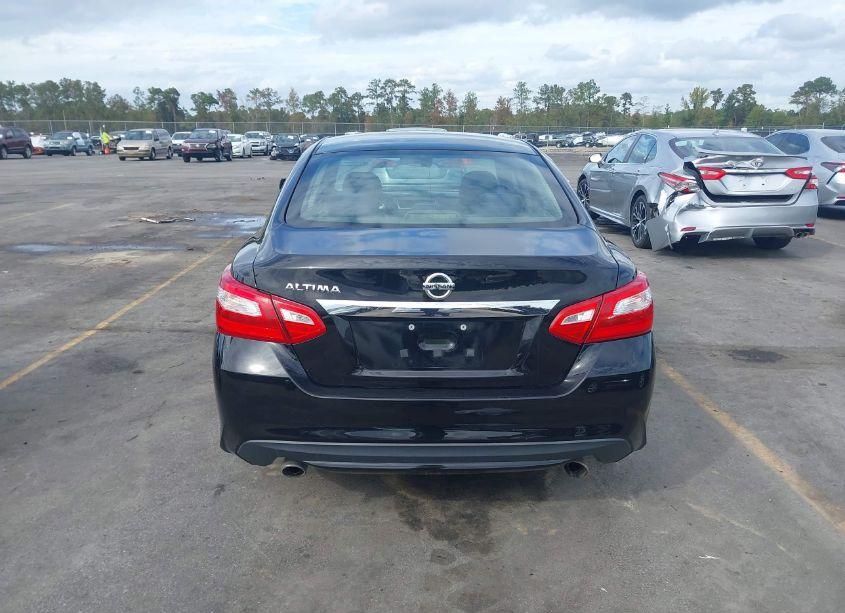 Photo 16 of 2017 Nissan Altima 2.5 S (VIN 1N4AL3AP6HN357597)