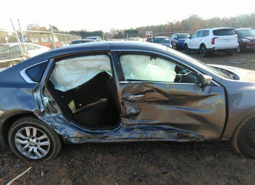 Photo 14 of 2018 Nissan Altima 2.5 S (VIN 1N4AL3AP6JC102711)