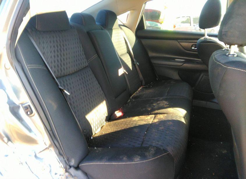 Photo 8 of 2018 Nissan Altima 2.5 S (VIN 1N4AL3AP6JC102711)