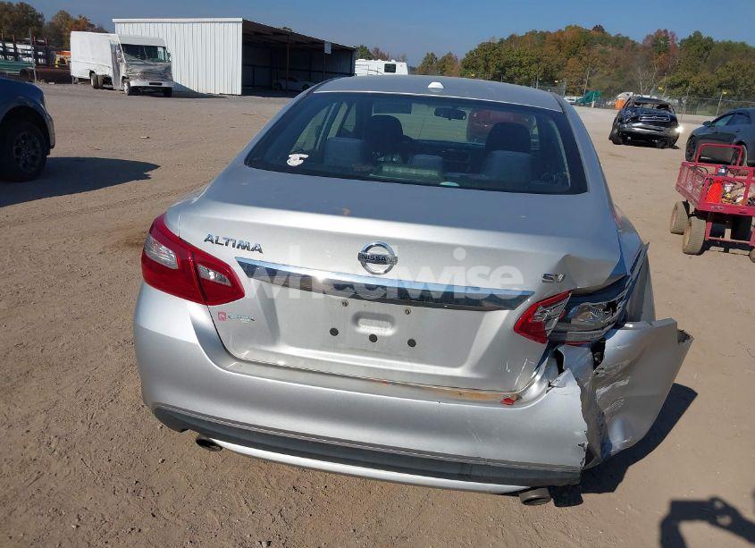 Photo 16 of 2018 Nissan Altima 2.5 SV (VIN 1N4AL3AP6JC108069)