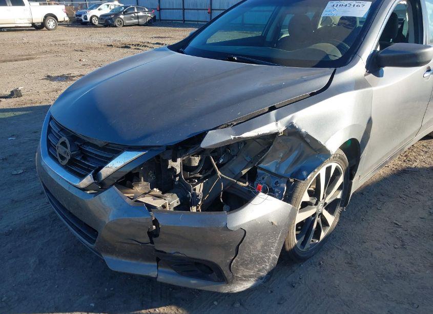 Photo 6 of 2018 Nissan Altima 2.5 SR (VIN 1N4AL3AP6JC108699)