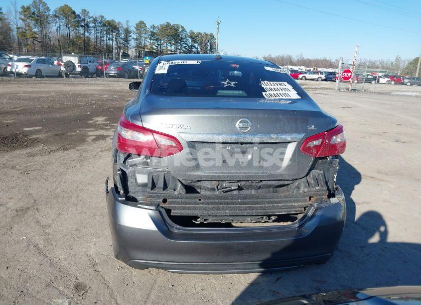 Photo 16 of 2018 Nissan Altima 2.5 SL (VIN 1N4AL3AP6JC130041)