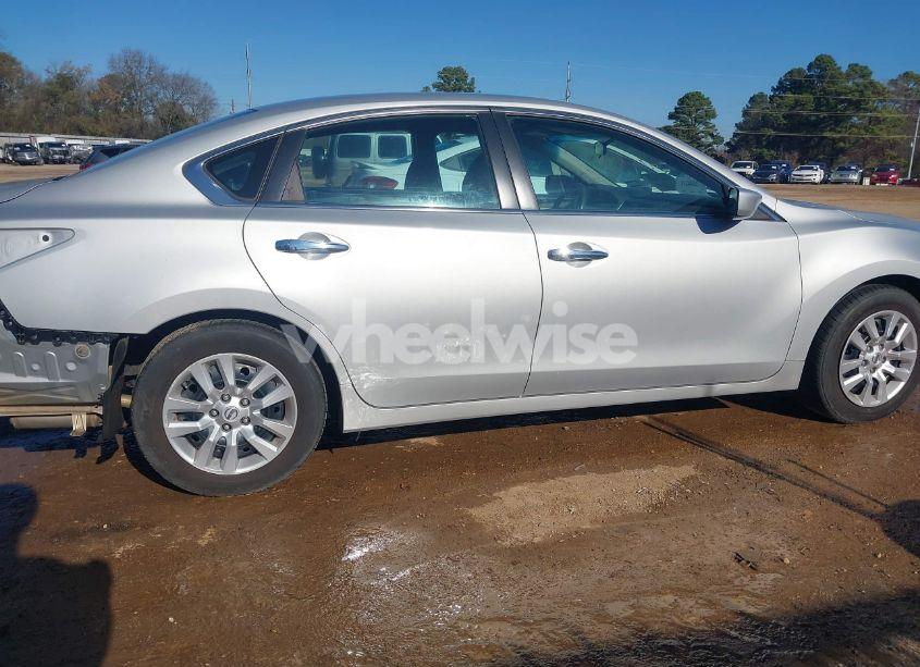 Photo 14 of 2018 Nissan Altima 2.5 S (VIN 1N4AL3AP6JC130282)